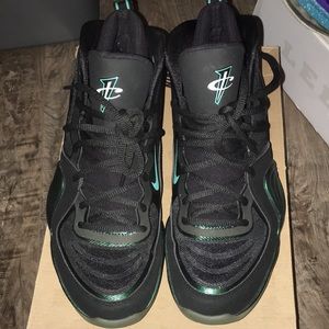 Nike Penny V Invisibility Cloak